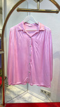 Laden Sie das Bild in den Galerie-Viewer, Satin Optik Blusen